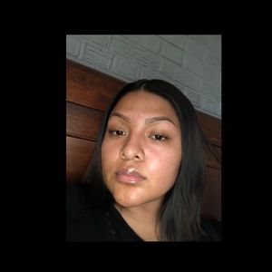 Meet your Posher, Anayeli